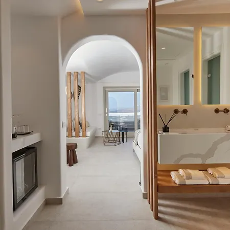 Phos The Boutique Hotel Akrotiri (Santorini)