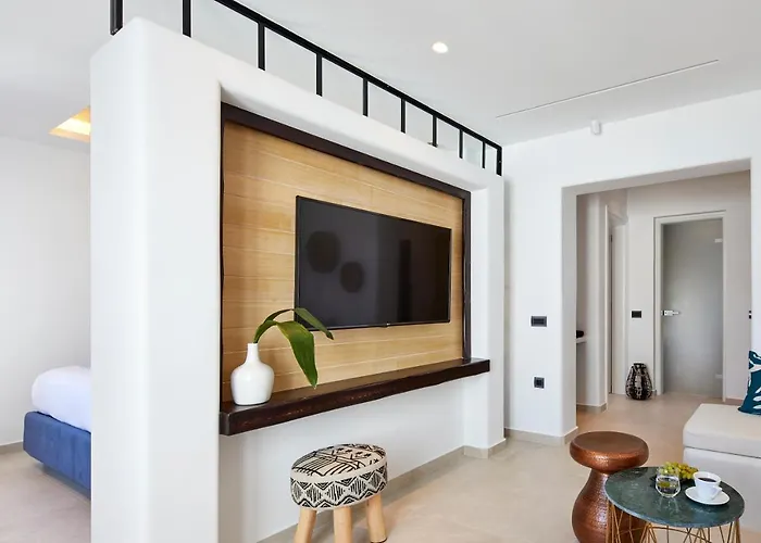 Phos The Boutique Akrotírion